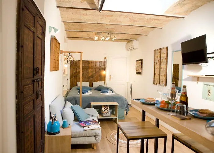 Private Modern Paolina Center Tatil Evi